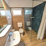 In - Balaton 52987 شقة *