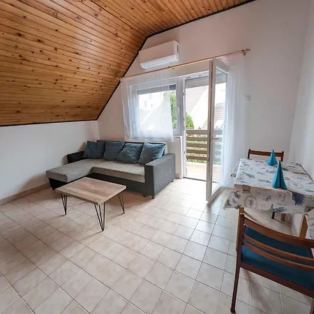 In - Balaton 52987 Apartment