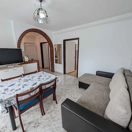 In - Balaton 52987 Apartman *