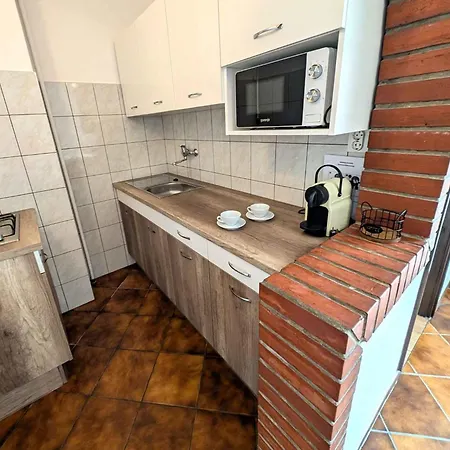 In - Balaton 52987 Apartman *
